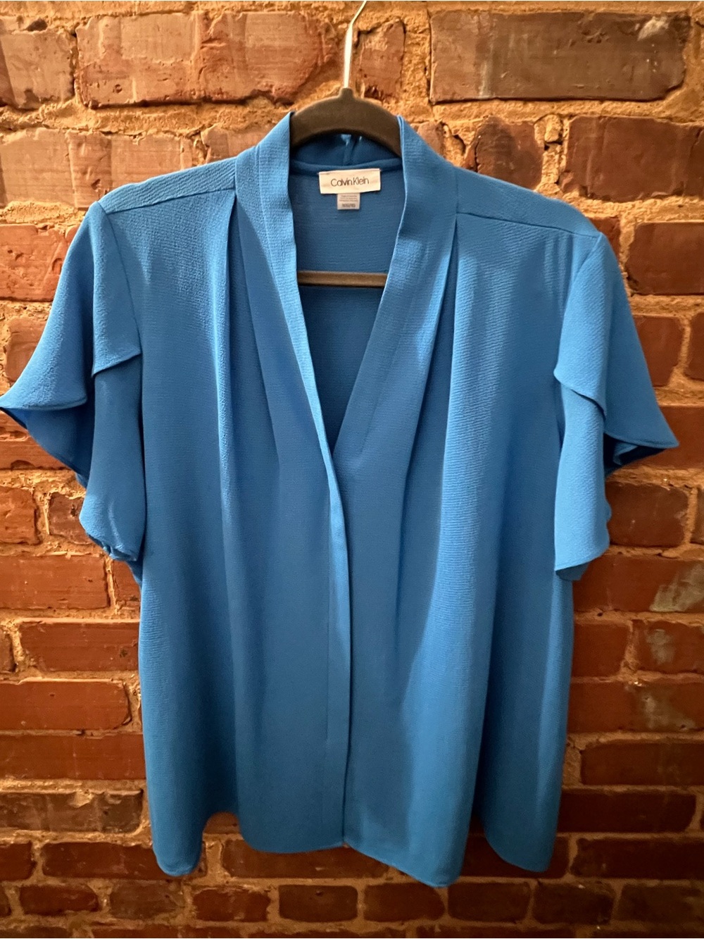 Calvin Klein | Short-Sleeve V-Neck Blouse
